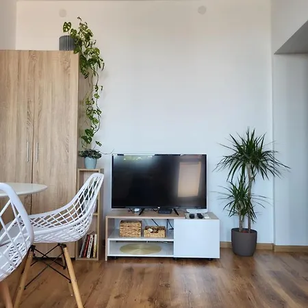 Sisi Art Apartment